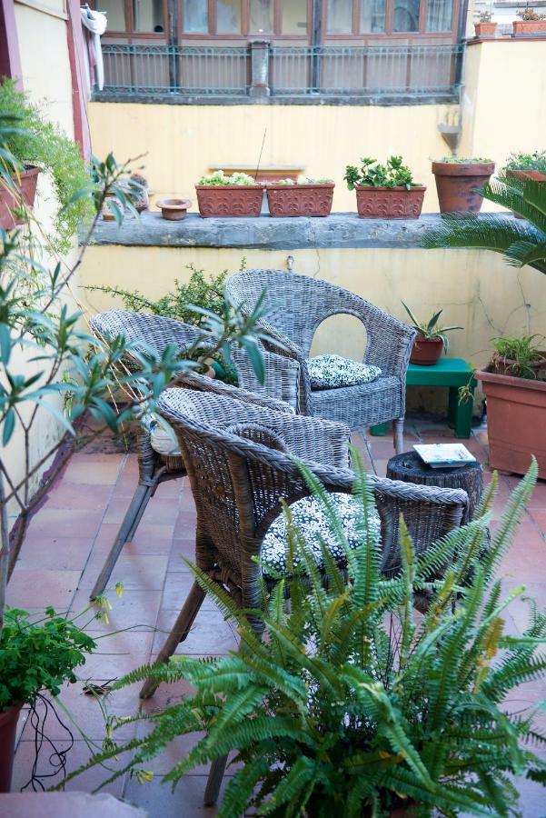 B&B Cuore Di Napoli Екстериор снимка